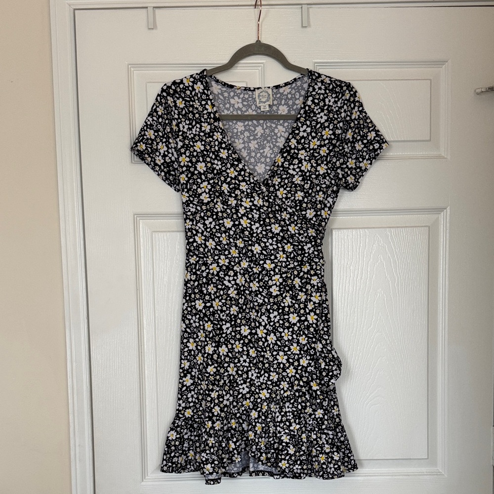 Blue Rain Black and White Floral Dress